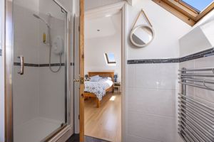 Photo 16- click for photo gallery